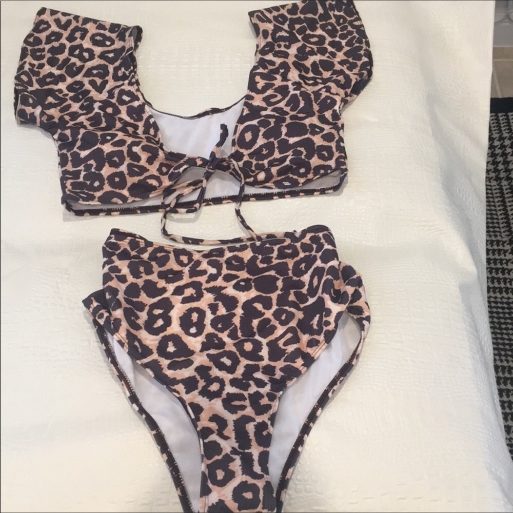 SEXY🐆LEOPARD SWIMSUIT - Picture 4 of 8
